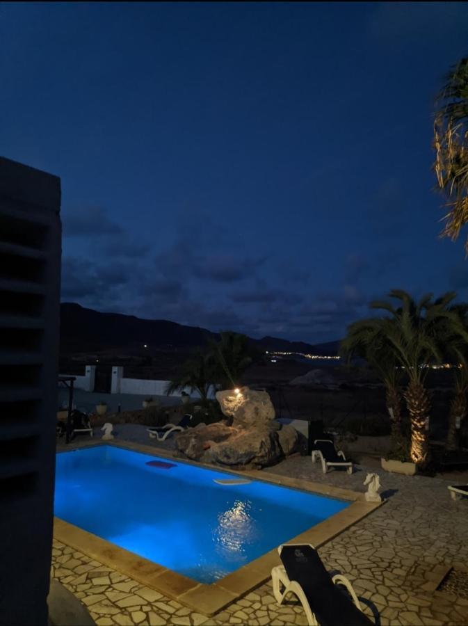 Alojamiento Mar y Montaña Hostal Almería Exterior foto