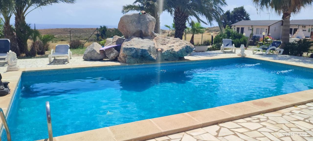 Alojamiento Mar y Montaña Hostal Almería Exterior foto