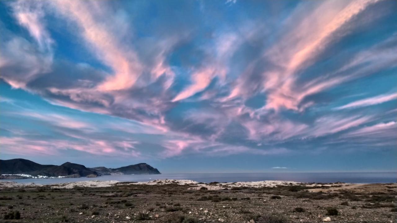 Alojamiento Mar y Montaña Hostal Almería Exterior foto